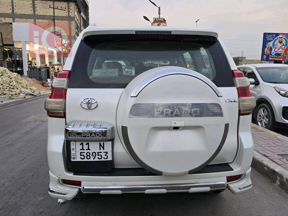 تۆیۆتا لاندكروزر پرادۆ